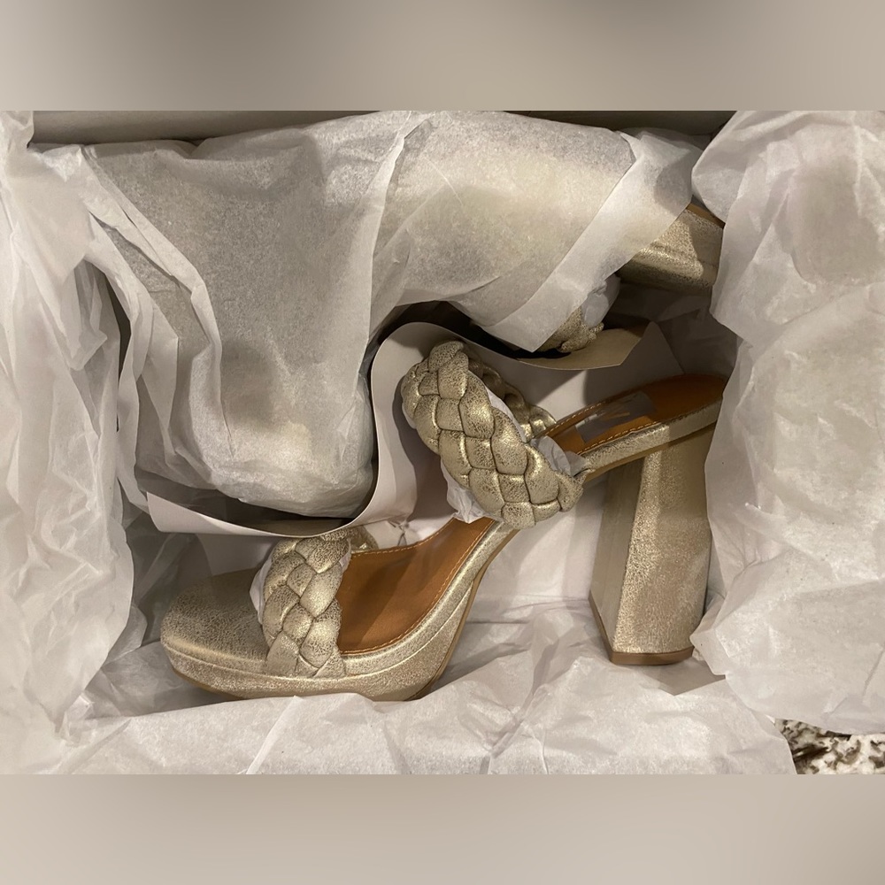 Dolce Vita Braided Platform Heels - Picture 2 of 6